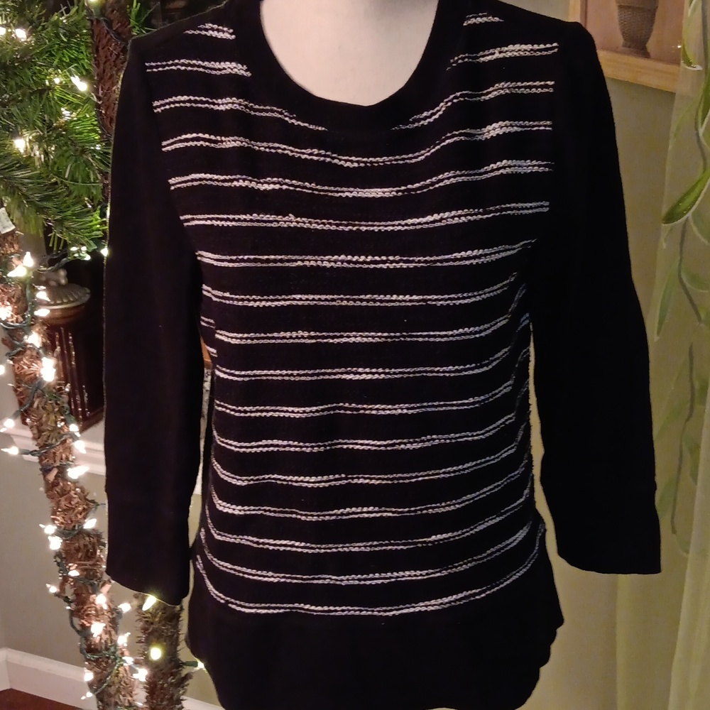 Lou & Grey size small rad sweater